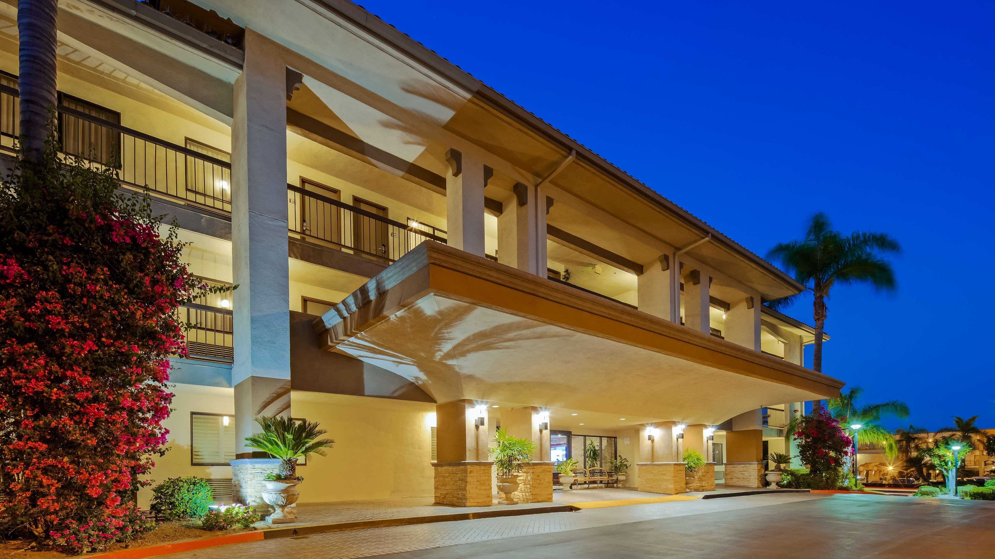 Best Western Plus Orange County Airport North Santa Ana Exterior photo